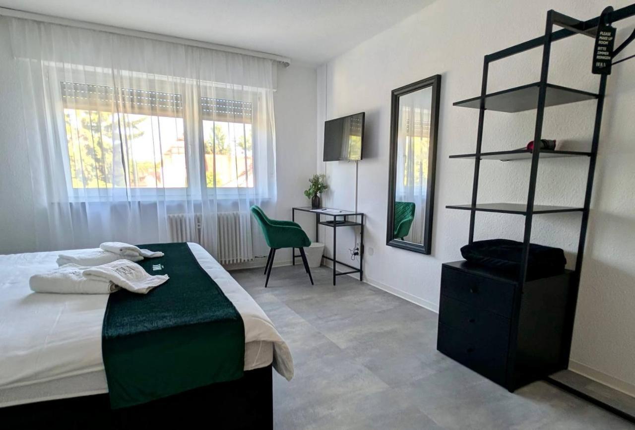 Hola Hotel Stuttgart Ngoại thất bức ảnh