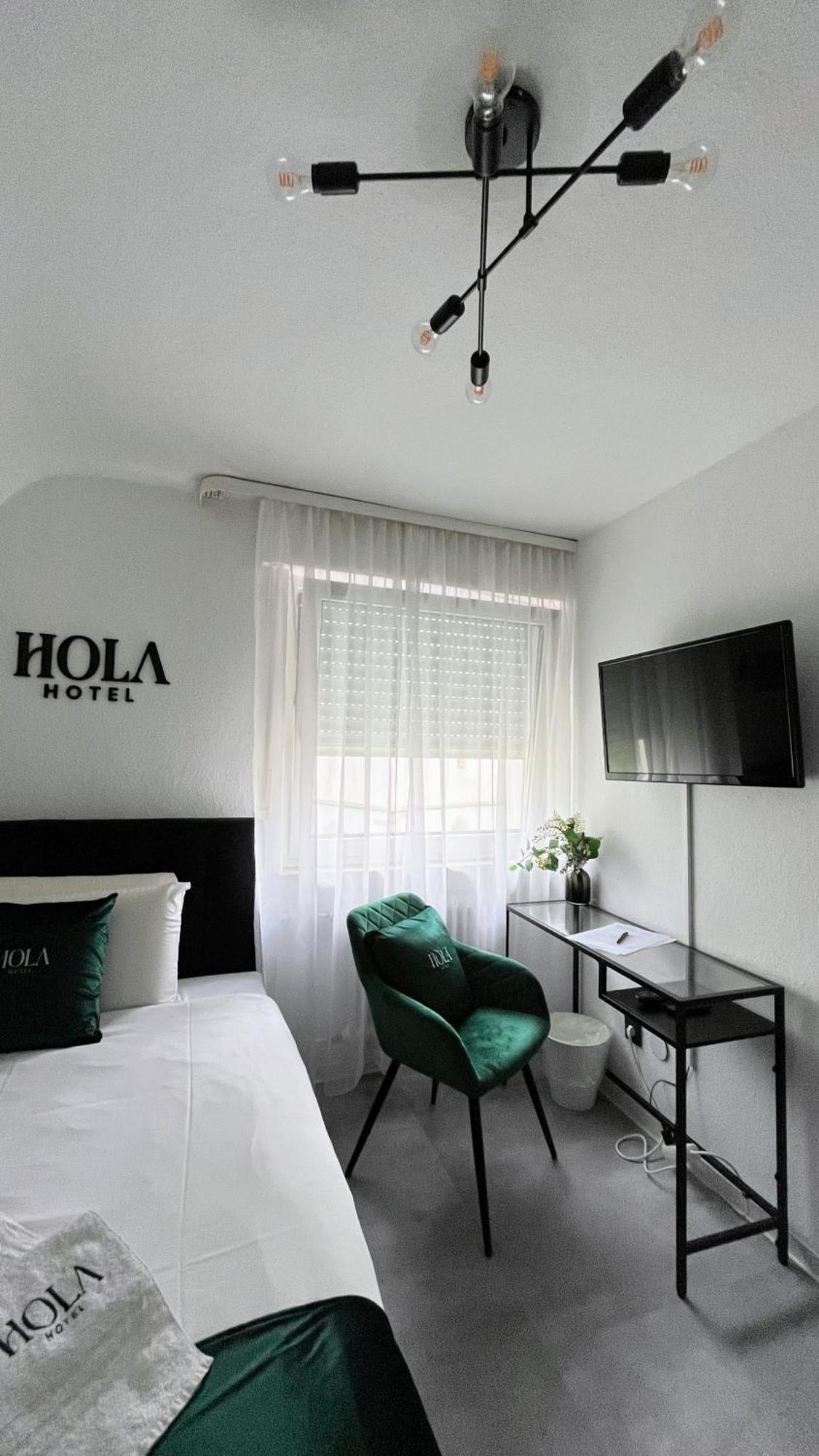 Hola Hotel Stuttgart Ngoại thất bức ảnh